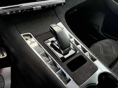 DS Automobiles DS7 DS7 E-TENSE 4x4 300 PERFORMANCE LINE + (2024) - Foto 13