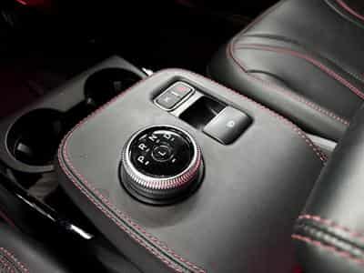 Ford Mustang Mach-E 99KWH EXT. RANGE PREMIUM RWD (2024) - Foto 15
