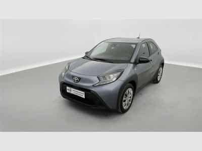 Toyota Aygo 1.0i VVT-i X Black Edition CVT (2025) - Photo 1