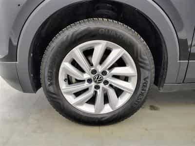 VW T-Cross 1.0 TSI Life (2024) - Foto 6