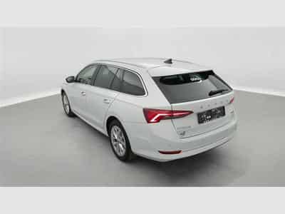 Skoda Octavia SW 1.0 TSI eTec MHE Clever+ DSG (2022) - Foto 2