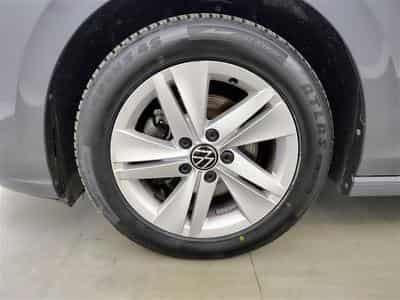 VW Golf 1.0 TSI Life Business NAVI/FULL LED/JA16/PDC AV AR (2024) - Foto 6