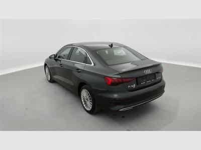 Audi A3 30 TFSI Edition Advanced S tronic Navi / PDC (2023) - Photo 2