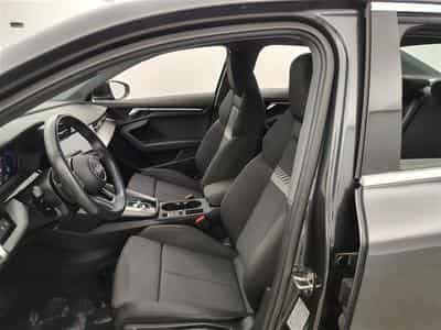 Audi A3 30 TFSI Edition Advanced S tronic Navi / PDC (2023) - Photo 7