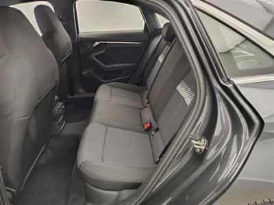 Audi A3 30 TFSI Edition Advanced S tronic Navi / PDC (2023) - Photo 13