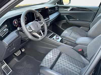 VW Tiguan R-Line Edition (2025) - Photo 9