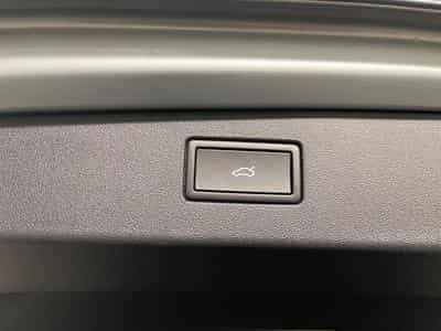 VW Tiguan R-Line (2026) - Foto 11
