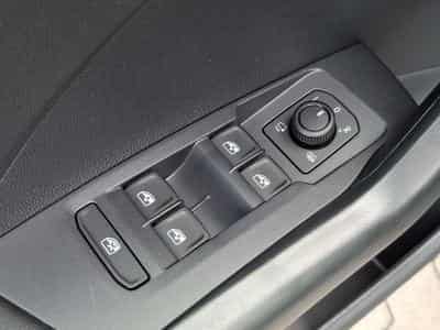 VW T-Cross Limited Life AHK (2026) - Photo 12