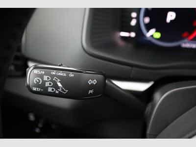 Skoda Karoq Selection 4x4 (2026) - Photo 9