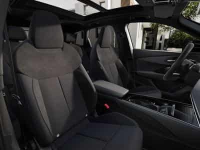 Audi Q3 S Line 1.5 TFSI 7-Gang S tronic (2026) - Photo 8