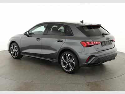 Audi A3 Sportback TFSI quattro 150 kW S line (2026) - Photo 3