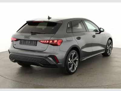 Audi A3 Sportback TFSI quattro 150 kW S line (2026) - Photo 2