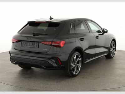 Audi A3 Sportback TFSI quattro 150 kW S line (2026) - Photo 2