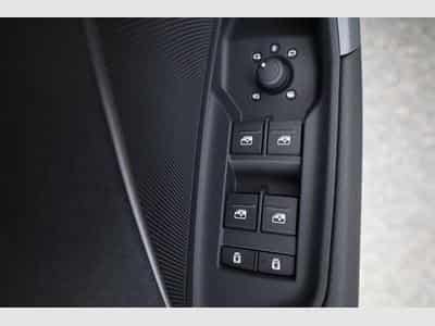 Audi A3 Sportback TFSI quattro 150 kW S line (2026) - Photo 9