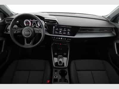 Audi A3 Sportback TFSI quattro 150 kW S line (2026) - Photo 4