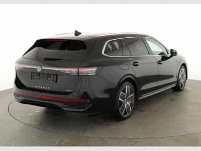 VW Passat Variant 2.0 TDI 142 kW 4Motion R-Line (2026) - Foto 2