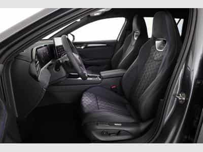 VW Passat Variant 2.0 TSI 195 kW 4Motion R-Line (2026) - Photo 9