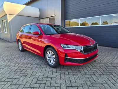 Skoda Octavia 1.5 TSI 150PS (2026) - Foto 7