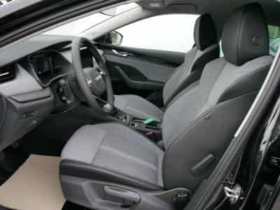 Skoda Octavia Selection (2026) - Foto 6