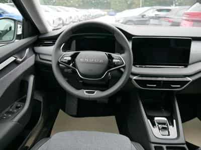 Skoda Octavia Selection (2026) - Foto 11