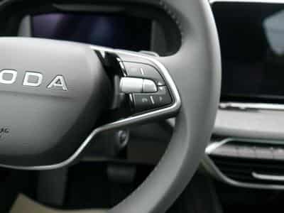 Skoda Octavia Selection (2026) - Foto 13