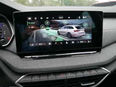 Skoda Octavia Selection (2026) - Foto 14