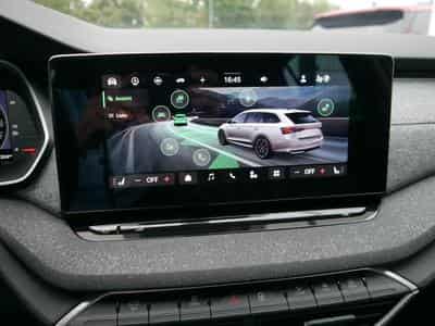 Skoda Octavia Selection (2026) - Foto 14