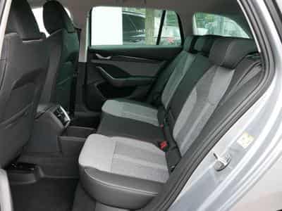 Skoda Octavia Selection (2026) - Foto 7