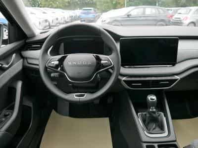 Skoda Octavia Selection (2026) - Foto 11