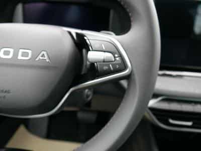 Skoda Octavia Selection (2026) - Foto 13