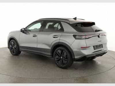 VW T-Roc 1.5 eTSI 110 kW R-Line (2026) - Photo 3