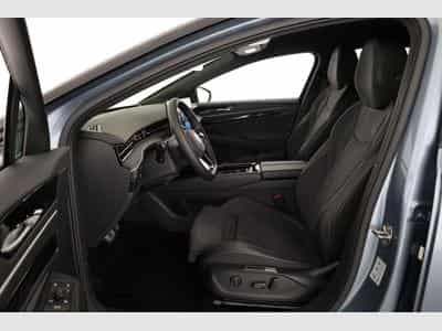 VW ID.7 Pro 210 kW (2026) - Photo 10