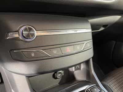 Peugeot 308 SW 1.5 BlueHDI 130 ACTIVE EAT8 GPS BLUETTOTH (2021) - Foto 5