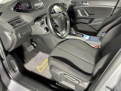 Peugeot 308 SW 1.5 BlueHDI 130 ACTIVE EAT8 GPS BLUETTOTH (2021) - Foto 9