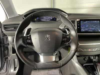 Peugeot 308 SW 1.5 BlueHDI 130 ACTIVE EAT8 GPS BLUETTOTH (2021) - Foto 8