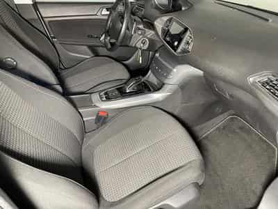 Peugeot 308 SW 1.5 BlueHDI 130 ACTIVE EAT8 GPS BLUETTOTH (2021) - Foto 10