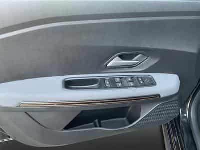 Dacia Jogger Extreme HYBRID 140 (2025) - Photo 14