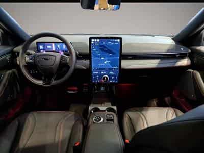 Ford Mustang Mach-E (2023) - Foto 5