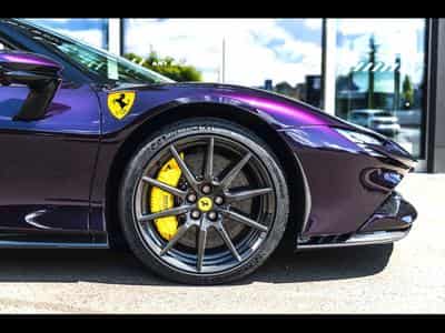 Ferrari SF90 ATELIER°WARRANTY 11/29°VIOLA HK°PPF°IMMAT.FR°RETROFIT (2024) - Foto 8