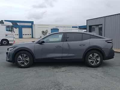 Peugeot 408 HYBRID 145 ALLURE E-DCS6 (2024) - Foto 8