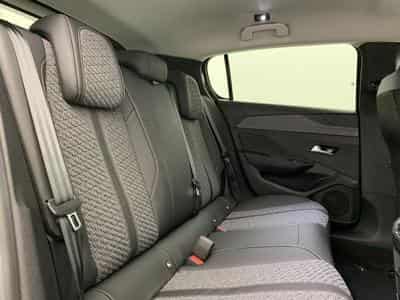 Peugeot 308 Hybrid 145 e-DCS6 Allure (2025) - Foto 10