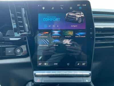 Renault Austral 1.3 TCe Mild Hybrid Techno 160 EDC (2024) - Photo 11