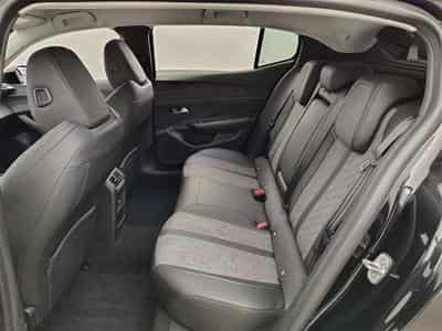 Peugeot 408 1.2 Hybrid 136cv e-DCS6 Allure NAVI / FULL LED / CAMERA 360 (2024) - Photo 12
