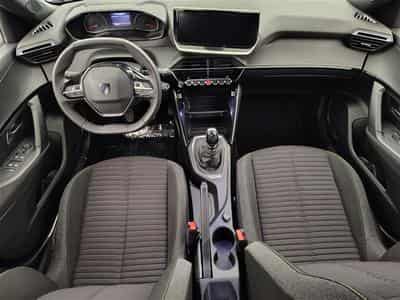 Peugeot 2008 1.2 Turbo 100Cv  Navi / Led / PDC (2024) - Photo 8