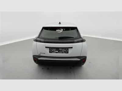 Peugeot 2008 1.2 Turbo 100Cv  Navi / Led / PDC (2024) - Photo 5