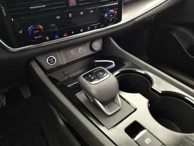 Nissan X-Trail 1.5 DIG-T 2WD X-Tronic N-Connecta NAVI / FULL LED / CAMERA (2026) - Foto 12