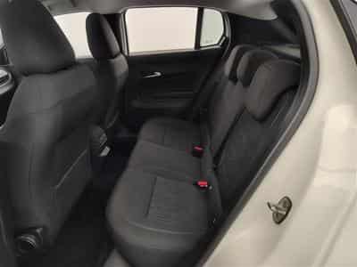 Fiat 600 1.2 Hybrid 136cv DCT Icone NAVI / FULL LED / KEYLESS / CAM (2025) - Foto 13