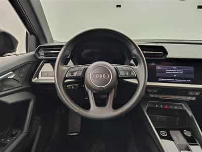 Audi A3 30 TFSI S-Tronic  Cuir / Navi Cockpit / Led (2023) - Foto 9