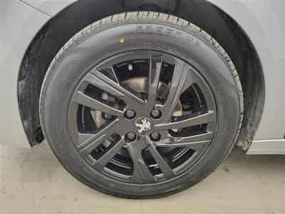 Peugeot 208 1.2i PureTech Style NAVI / FULL LED / CLIM (2023) - Foto 6