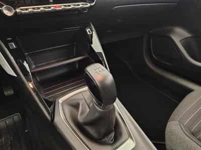 Peugeot 208 1.2i PureTech Style NAVI / FULL LED / CLIM (2023) - Foto 12